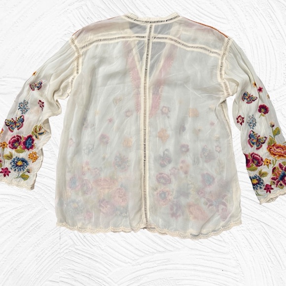 Johnny Was Small Maude Blouse Cream Embroidered Tunic Floral Butterflies Boho - Picture 5 of 9